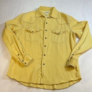Le Bon Women's Yellow Button Down Shirt